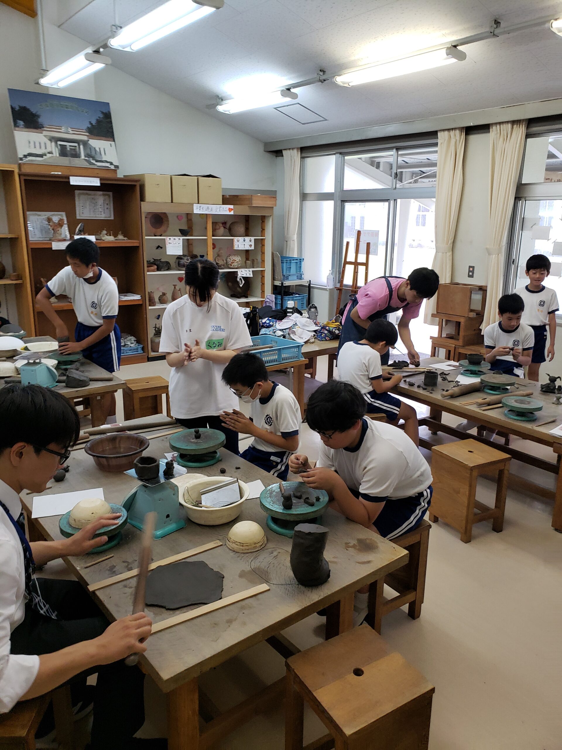 町内小学校「陶芸体験教室」